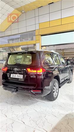 تويوتا لاندكروزر